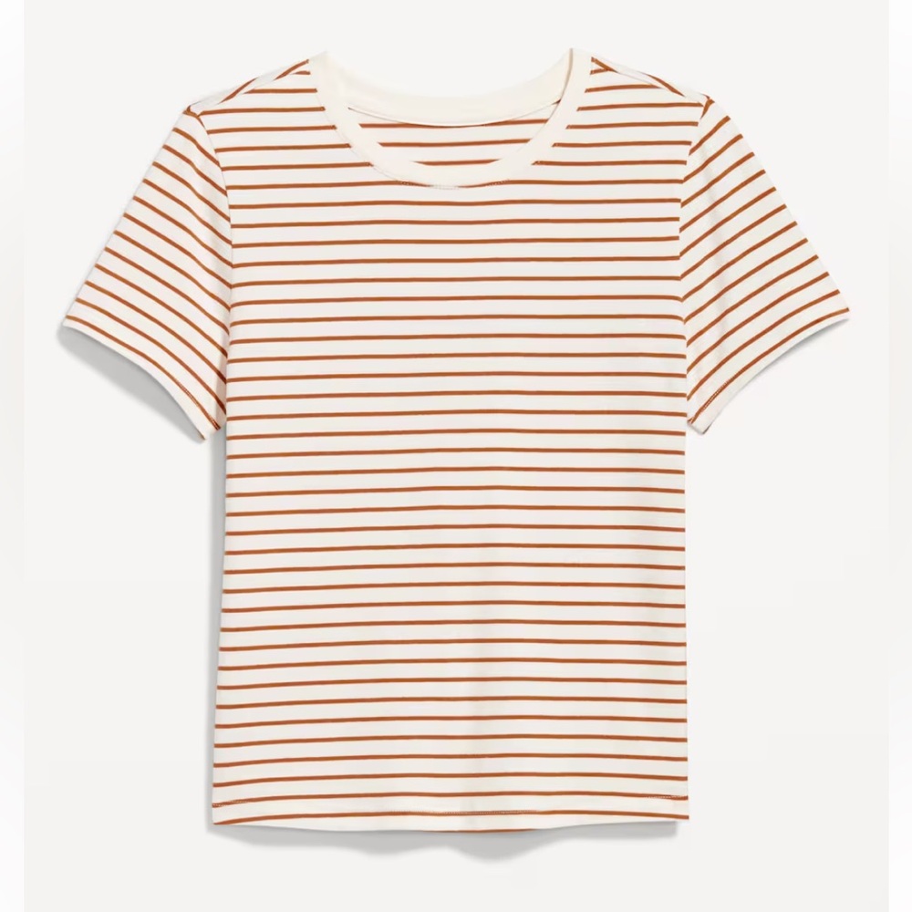 Striped White and Brown T-Shirt

Will donate this week if doesn’t sell ‼️